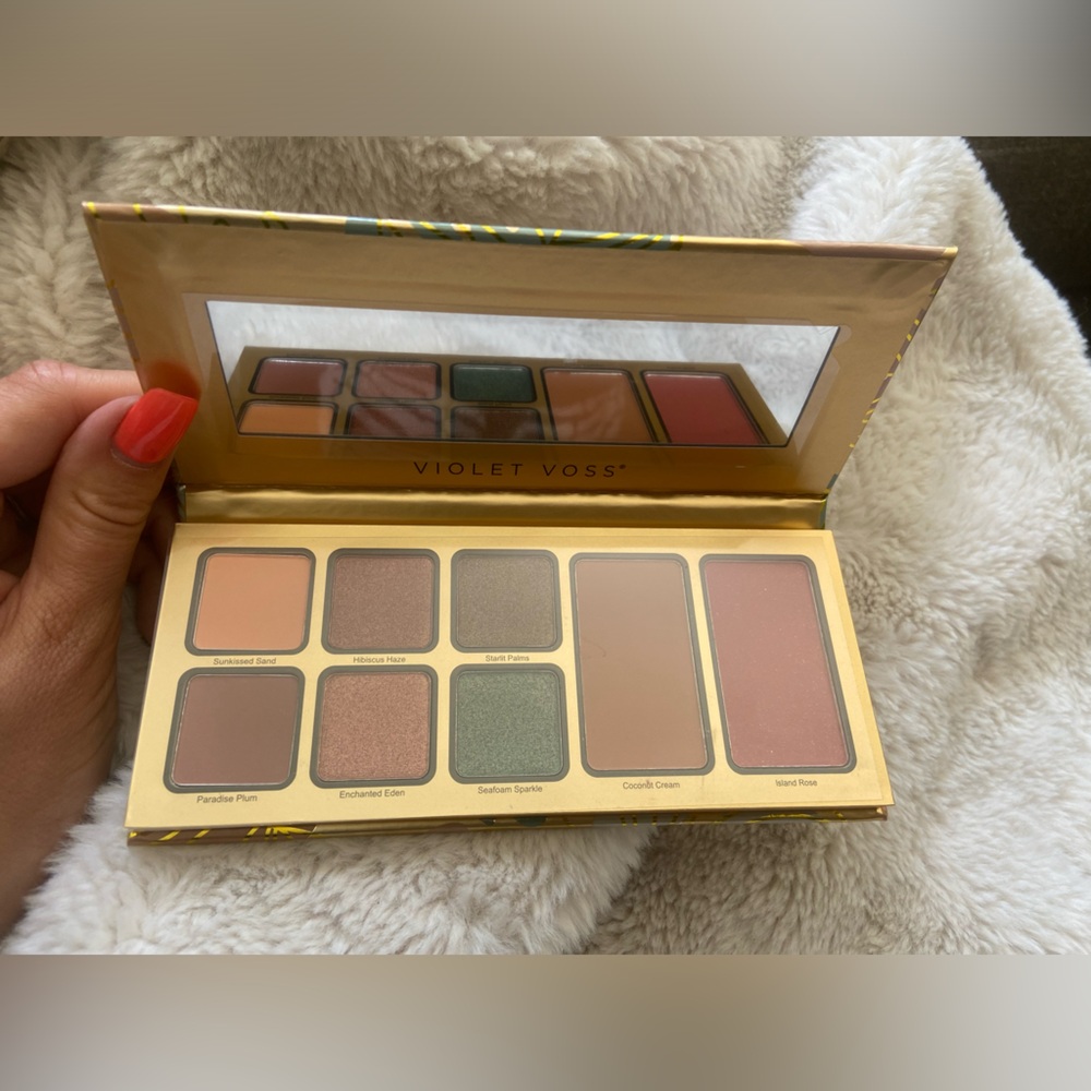 BNIB - NEW Violet Voss Pretty in Paradise palette